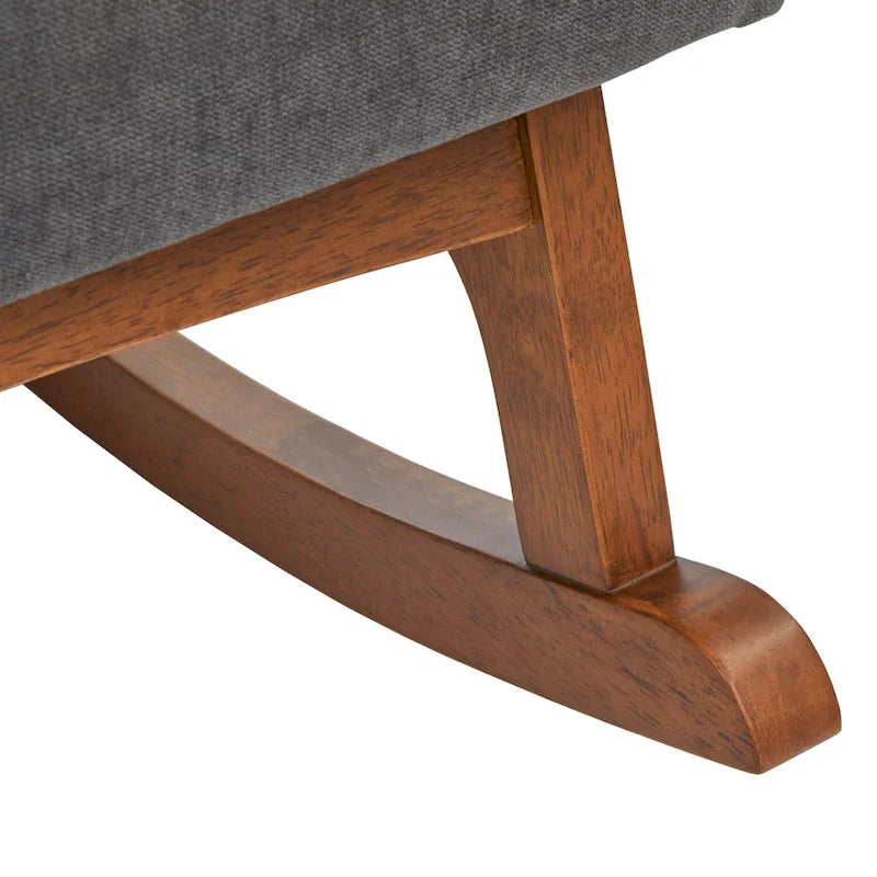 Schaukelstuhl aus Rubberwood im Mid-Century-Modern-Stil mit Leinenpolsterung