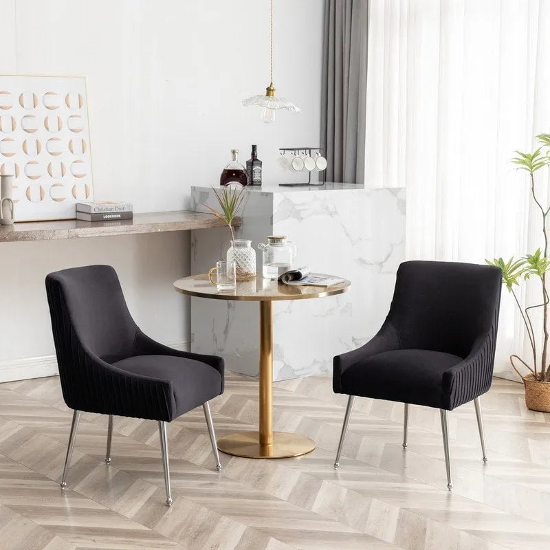 Moderne eetkamerstoelen van fluweel met geplooide rugleuning en handgreep aan de achterkant (set van 4)