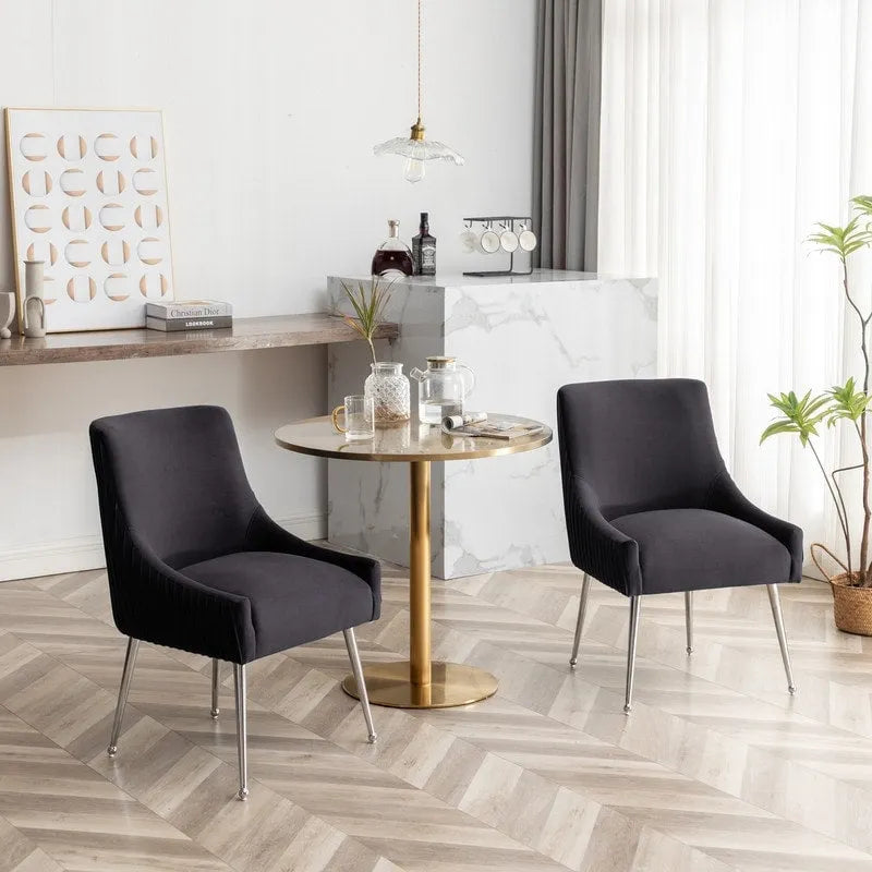 Moderne eetkamerstoelen van fluweel met geplooide rugleuning en handgreep aan de achterkant (set van 4)