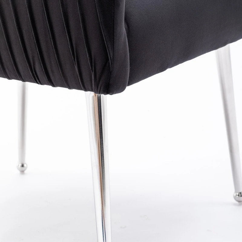 Moderne eetkamerstoelen van fluweel met geplooide rugleuning en handgreep aan de achterkant (set van 4)