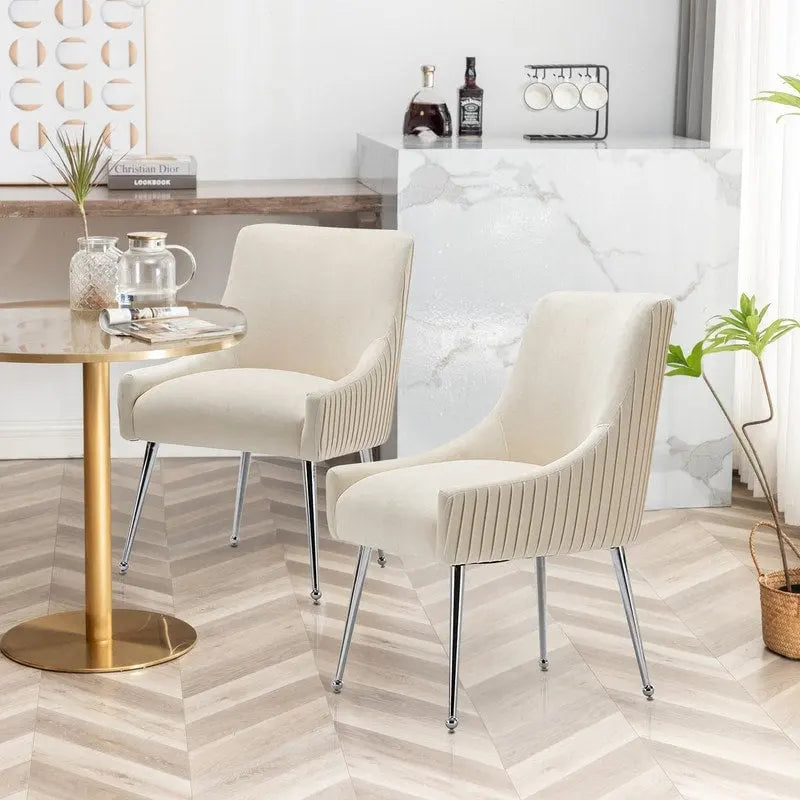 Moderne eetkamerstoelen van fluweel met geplooide rugleuning en handgreep aan de achterkant (set van 4)