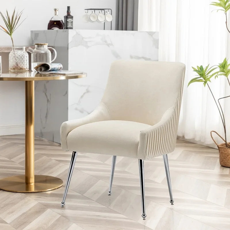 Moderne eetkamerstoelen van fluweel met geplooide rugleuning en handgreep aan de achterkant (set van 4)